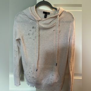 Aqua 100% cashmere pullover. Size S